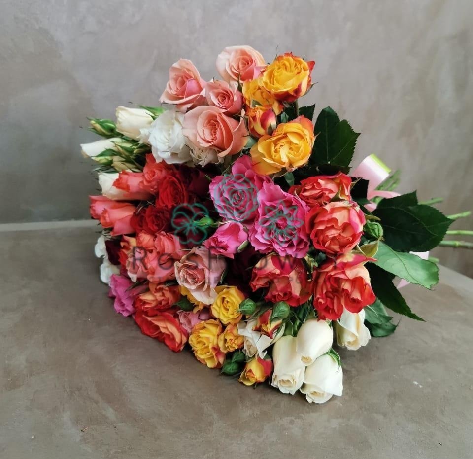 Букет цветов из: Розы в Молочном