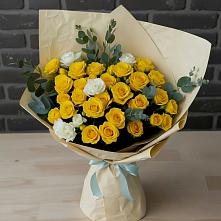 Букет цветов из:  Розы в Молочном