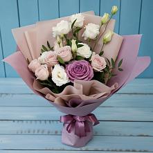 Букет цветов из:  Розы и Лизиантусы в Молочном