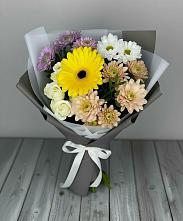 Букет цветов из:  Розы, Герберы и Хризантемы #REPLACE_PRED# Молочном