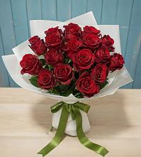 Букет Красные розы в Молочном