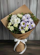 Букет цветов из:  Хризантемы и Розы в Молочном