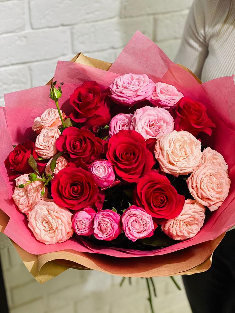 Букет цветов из: Розы в Молочном