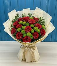 Букет цветов из:  Розы и Хризантемы в Молочном