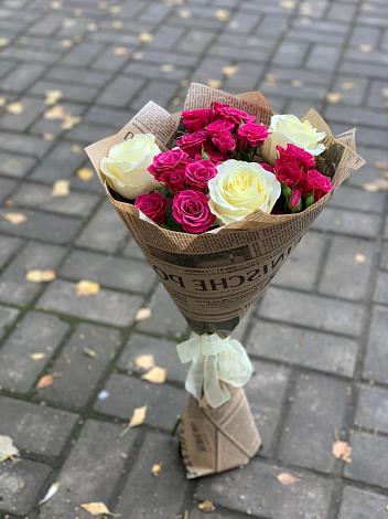 Букет цветов из: Розы в Молочном
