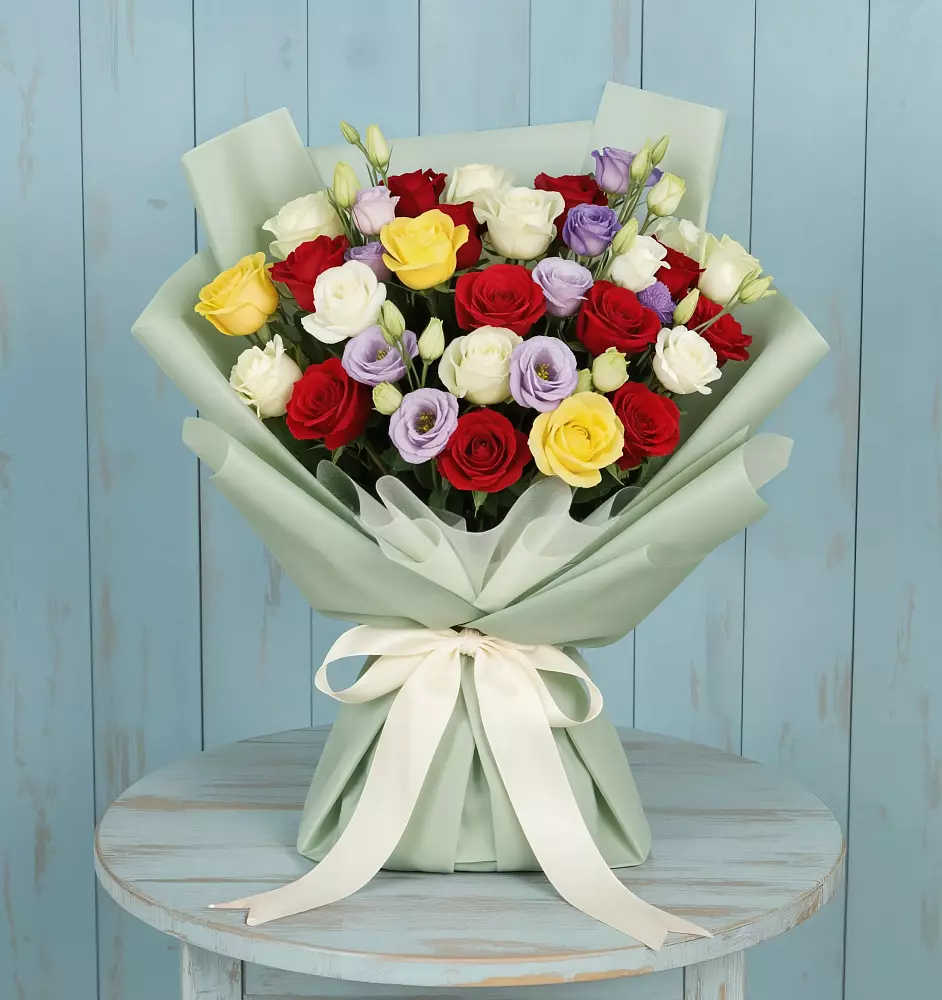 Букет цветов из: Розы в Молочном