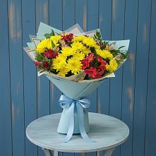 Букет цветов из:  Альстромерии и Хризантемы #REPLACE_PRED# Молочном