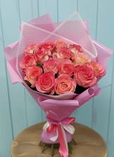 Букет 15 Розовых роз Равель в Молочном