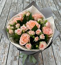 Букет цветов из:  Розы в Молочном