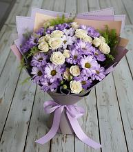 Букет цветов из:  Хризантемы и Розы в Молочном